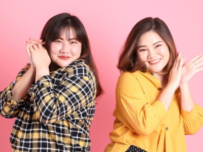 Kleider für kleine mollige Frauen Outfit und Styling-Tipps, die kleinen Frauen besonders gut stehen!