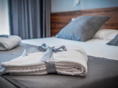 Gästezimmer einrichten Inspirierende Ideen, die selbst kleine Räume großzügig und gemütlich wirken lassen